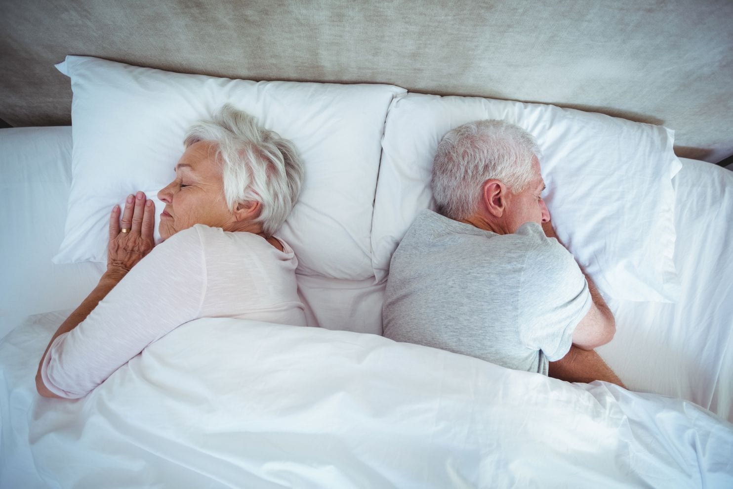 Сон пожилых людей